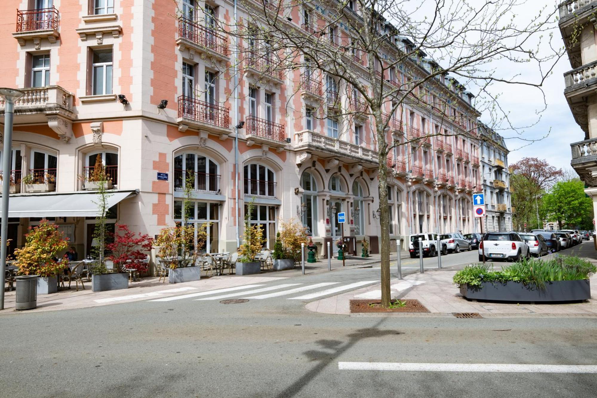 Grand Hotel Du Tonneau D'Or Belfort Luaran gambar